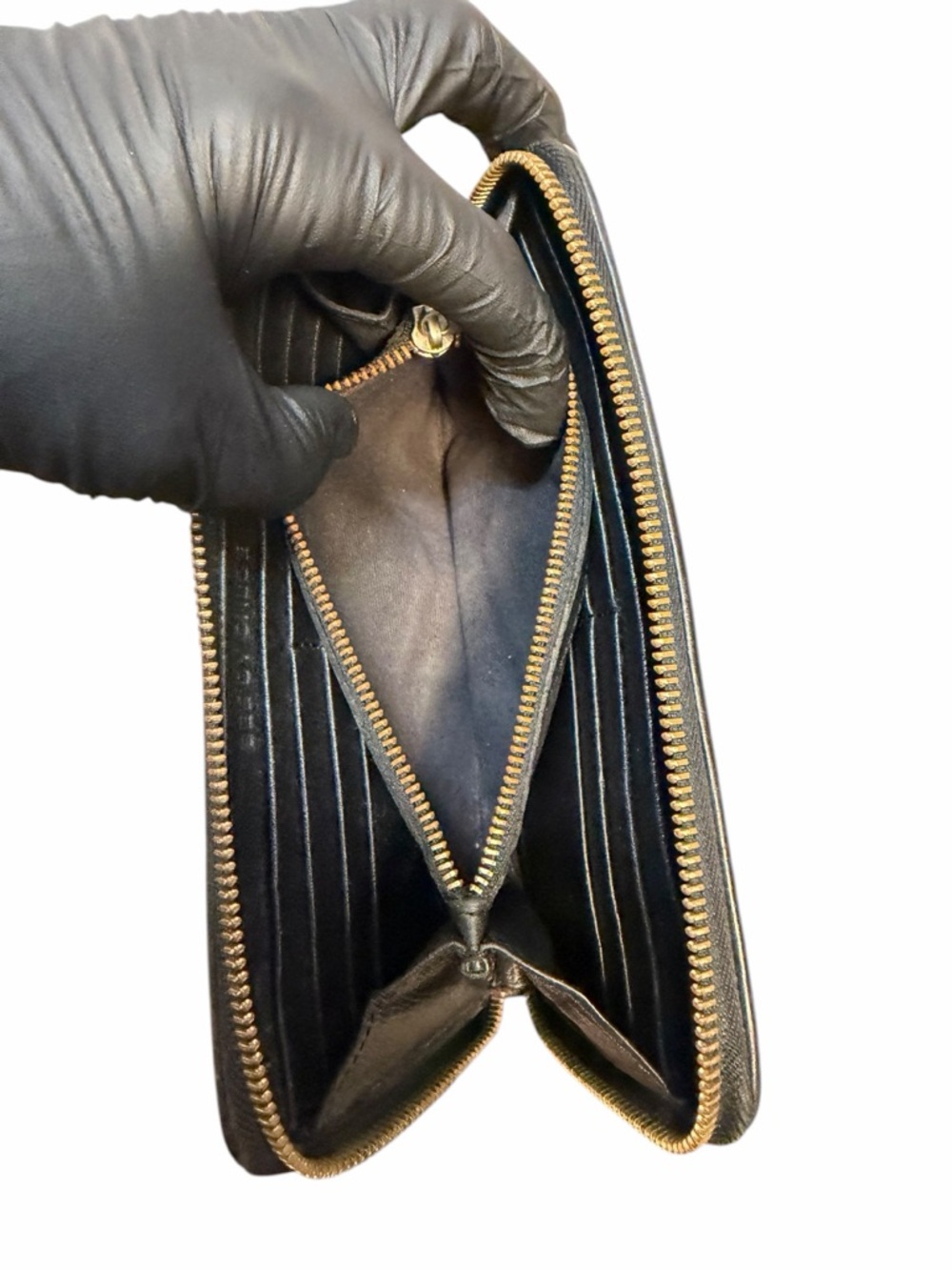 See By Chloe Zip Around Black Leather Wallet (A221) - Picture 11 of 12